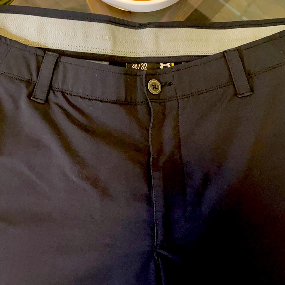 Men’s Under Armour golf pants, size 38x32